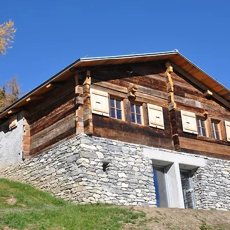 Le Mayen De Colombire 3*