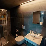 Le Mayen De Colombire Hotel